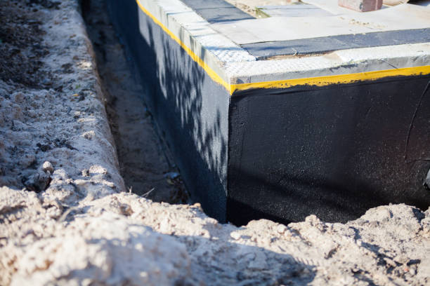Professional Wet Basement Repair technician working in Fredonia, KS
